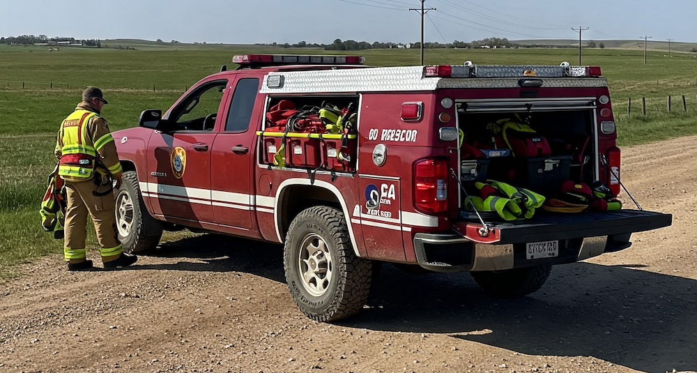LIGHT: A light duty rescue is typically a crew carrier with basic medical and extrication equipment, used for rapid response medical incidents, and MVAs.